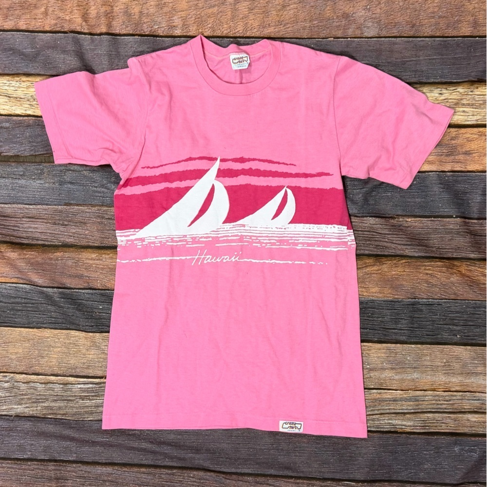 Vintage Hawaii Sailing Travel Tourism 1980s Crewneck Honeymoon Tshirt